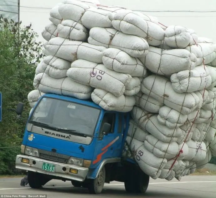 impactante.! podras creer que estos vehiculos anden?