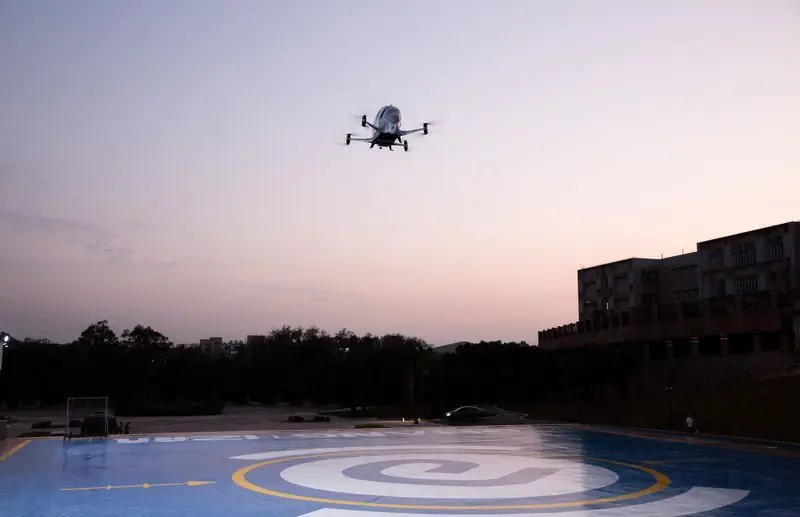Taxi-drone EHang184
