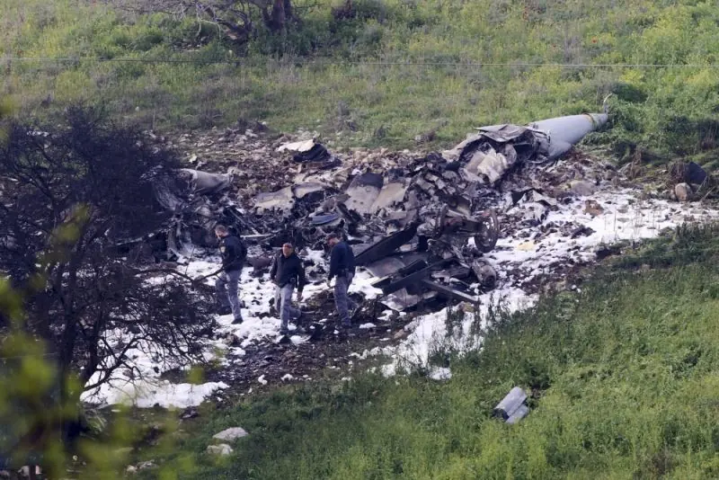 Israel ataca a Siria, derriba avión no tripulado iraní