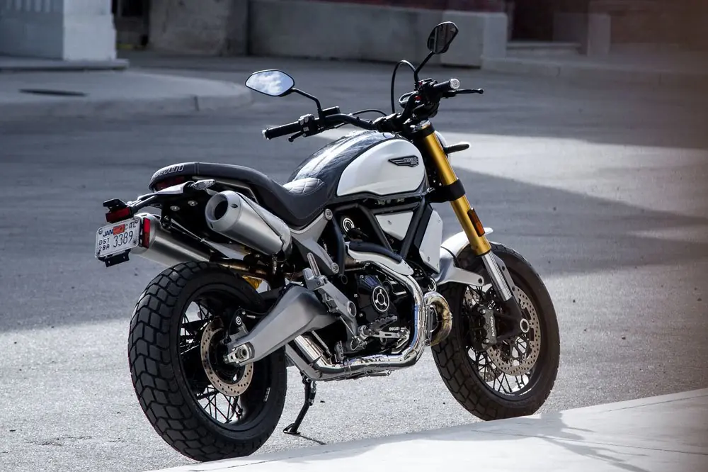 Las mejores motos naked 2018