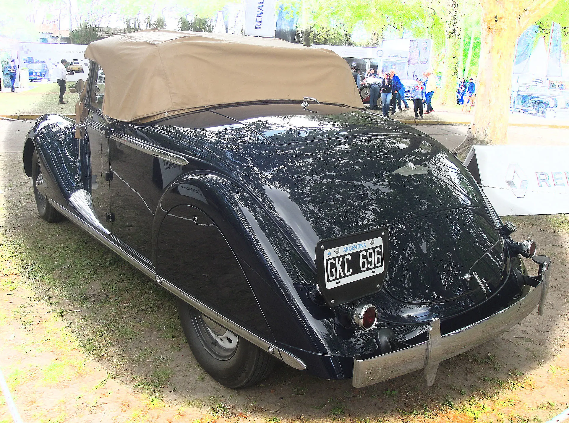 1937