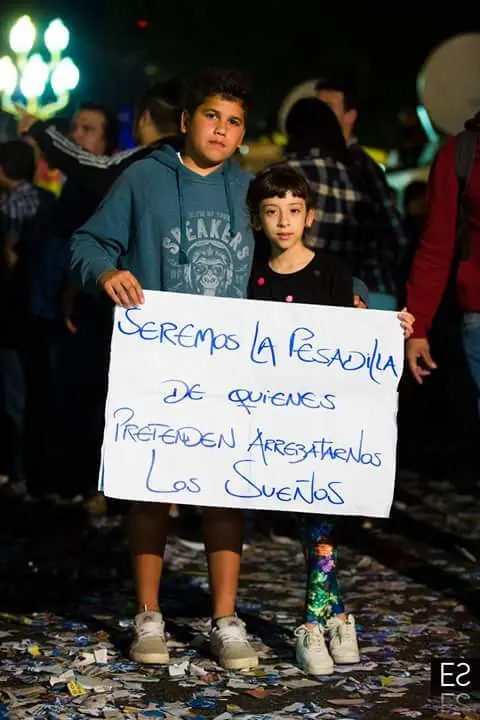 Imágenes de Kirchnerismo explícito [Cap.1 con los chicos no]