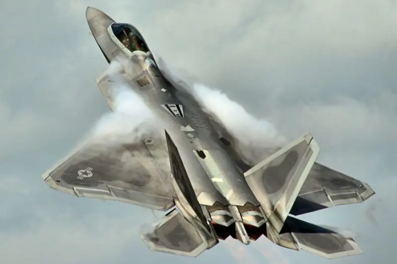 USAF: cómo reemplazar el F-22 y F-15?