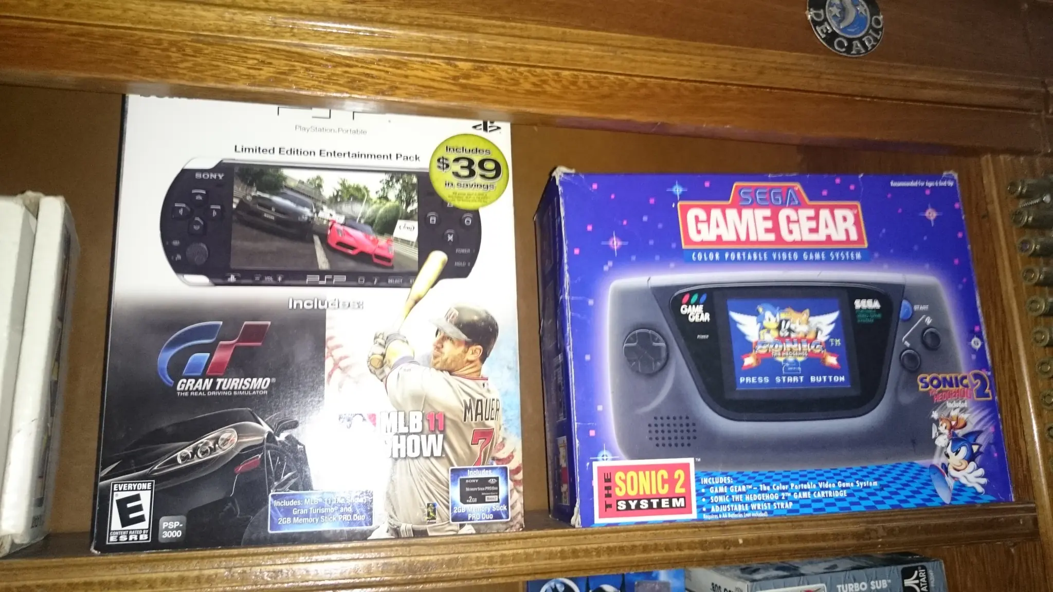 Mi coleccion de video juegos clasicos y nuevos! (propio) Mi coleccion de video juegos clasicos y nuevos! (propio)