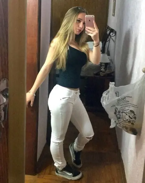 Raphaella Bonaldi Sobral, alta nenusa