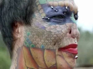 esta