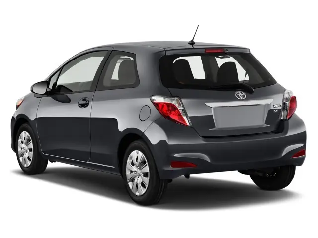 Toyota yaris 2010