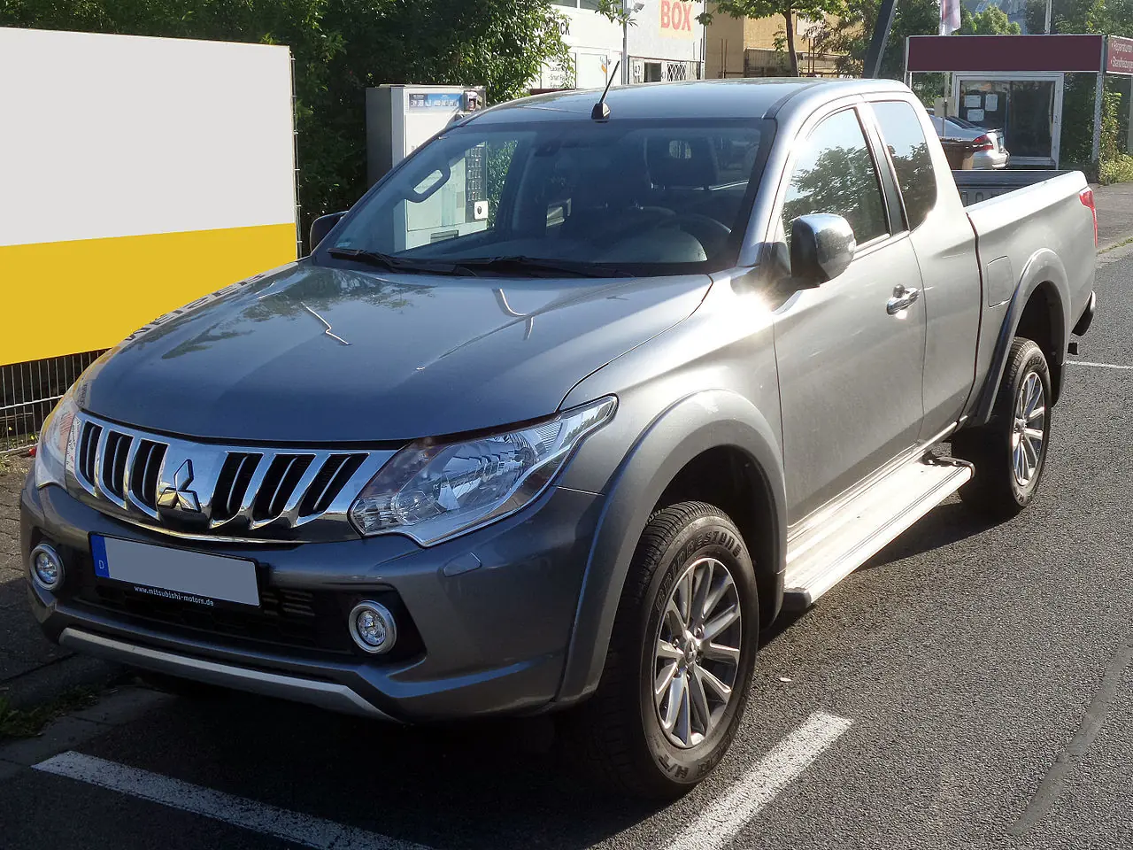 Mitsubishi L200