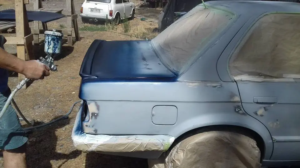 BMW E30