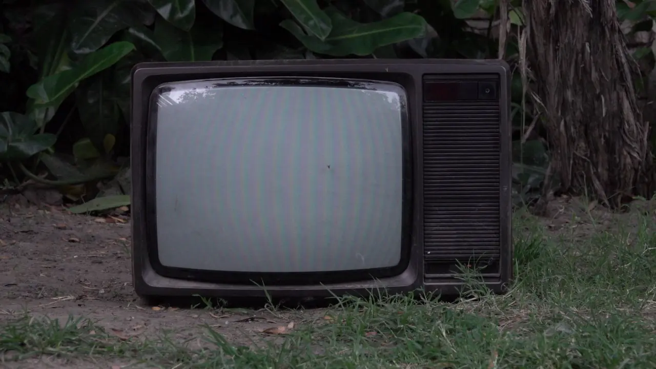 Prendimos fuego un televisor y te lo muestro!