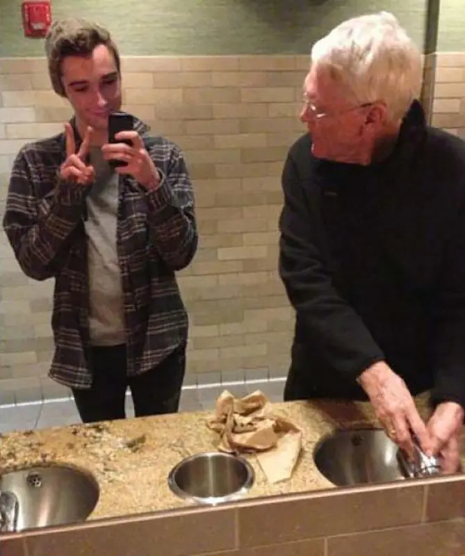 Estos selfies nunca debieron haberse subido a internet