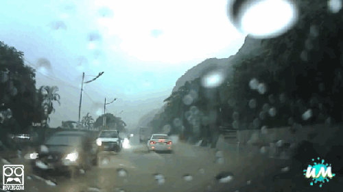 MegaCrap de Viernes: Gifs al borde de la muerte!