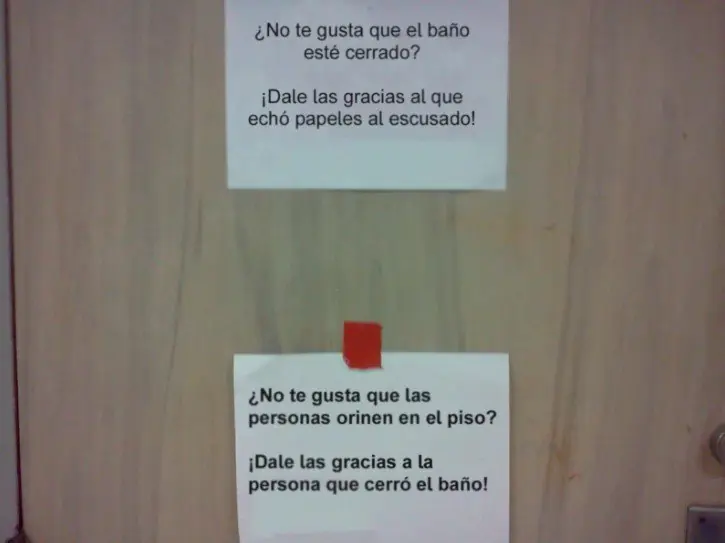 Recopilatorio de carteles sarcásticos en la oficina