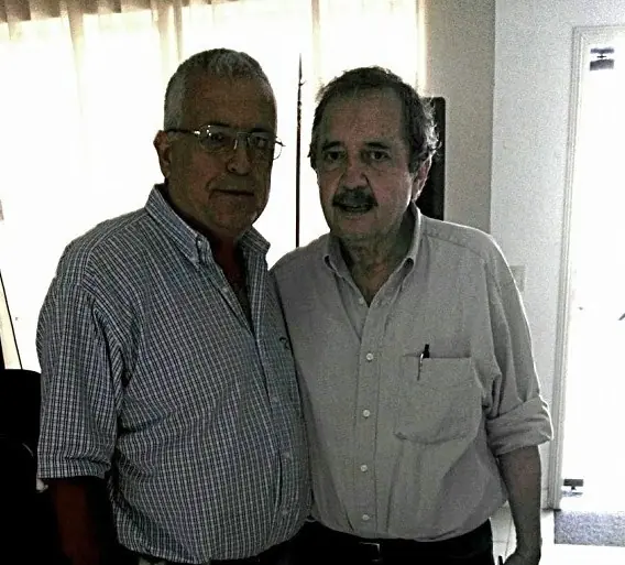 Alfonsín se acerca a Duhalde y al PJ