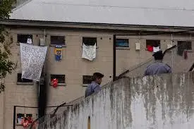 La capital tira los presos a la provincia de Buenos Aires