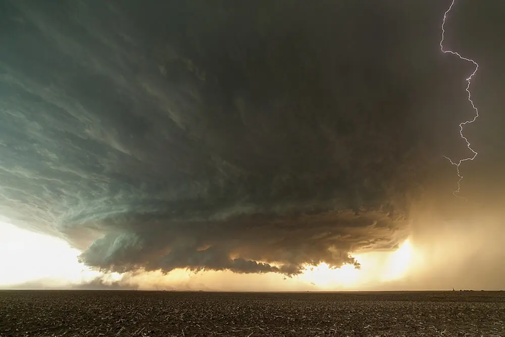 Impresionantes tormentas muestran su belleza
