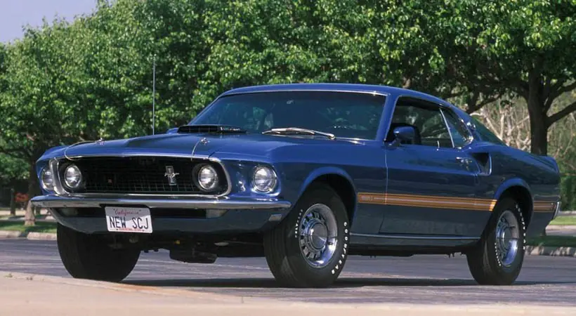 FORD MUSTANG