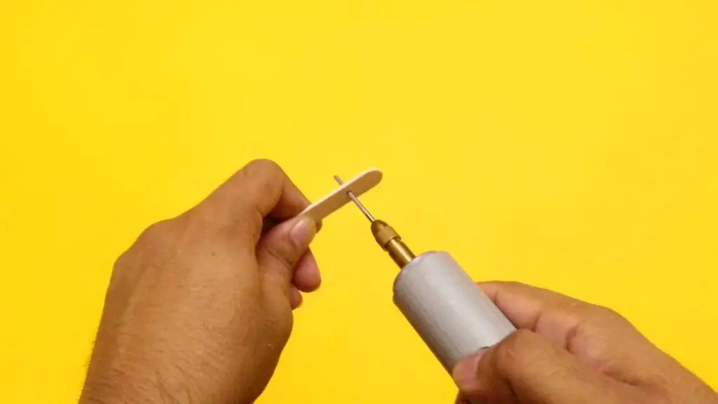 Te digo como fabricar una herramienta Dremel casera