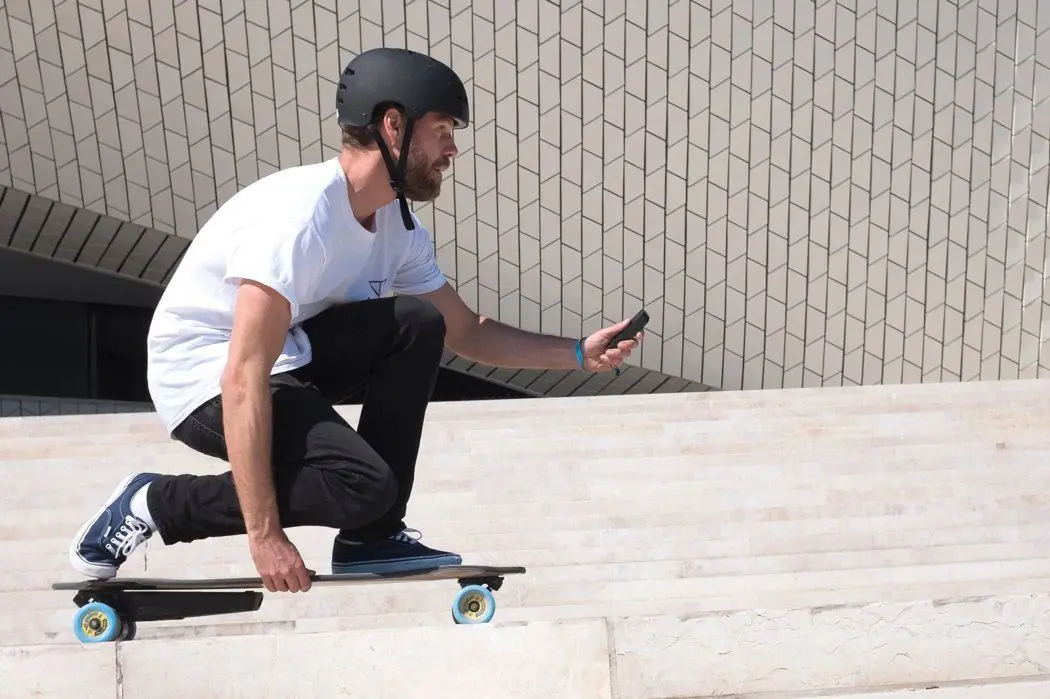 Mellow Kit, el Tesla de los skates