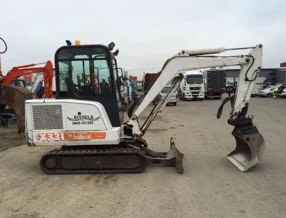Bobcat X331, X331E, X334 Hydraulic Excavator Service Manual