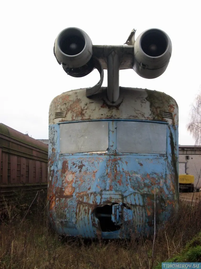 Un tren a reacción en la Unión Soviética de los años 70 Un tren a reacción en la Unión Soviética de los años 70