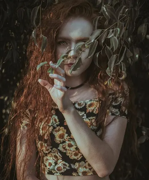 Toda una colorada, hermosa pelirroja