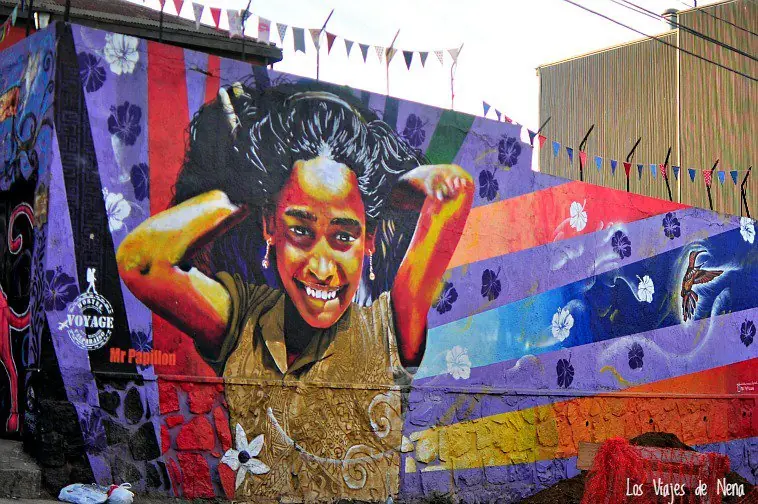 MURAL