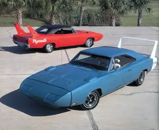 Plymouth Road Runner Superbird