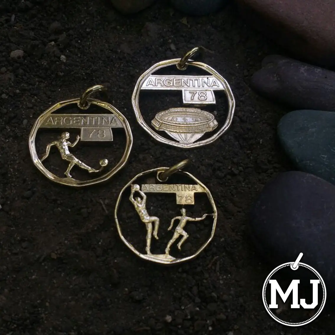 Mi primer laburo(Honesto) Monedas Caladas #5
