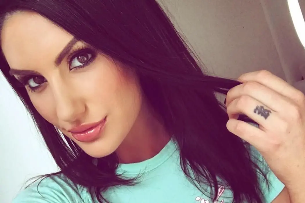 Industria porno sigue ganando dinero con actrices muertas
