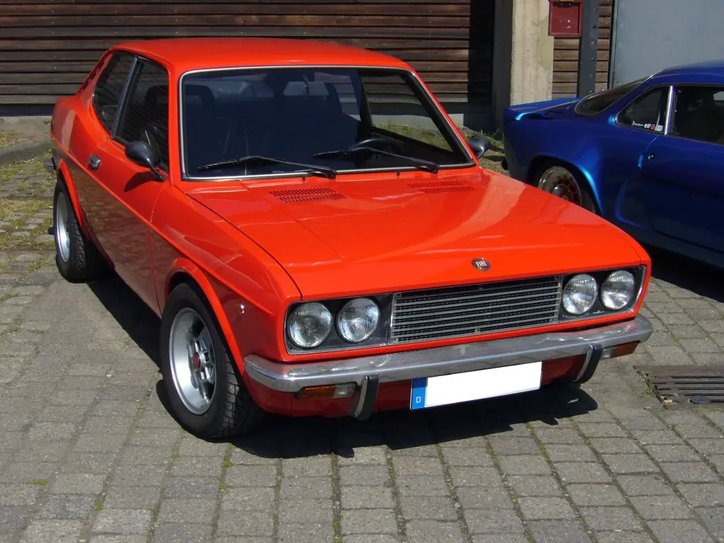 Conoce al Fiat 128 Sport Coupe
