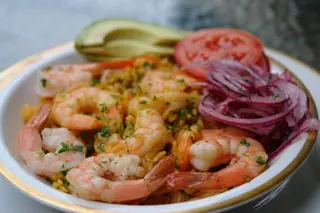 Aprende a preparar arroz con camarones Aprende a preparar arroz con camarones