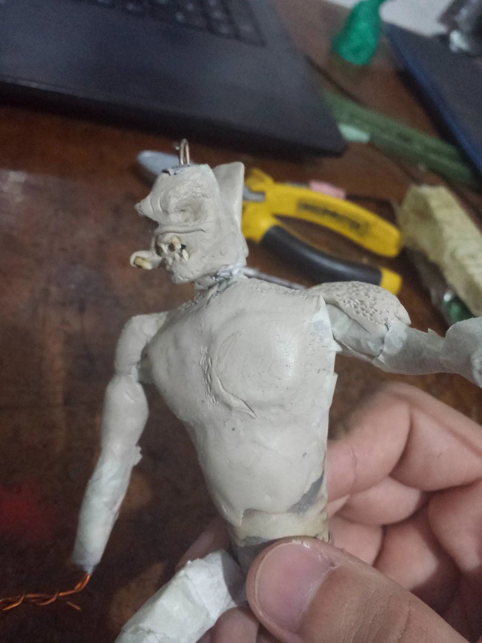 Escultura de Depredador (epoxi)