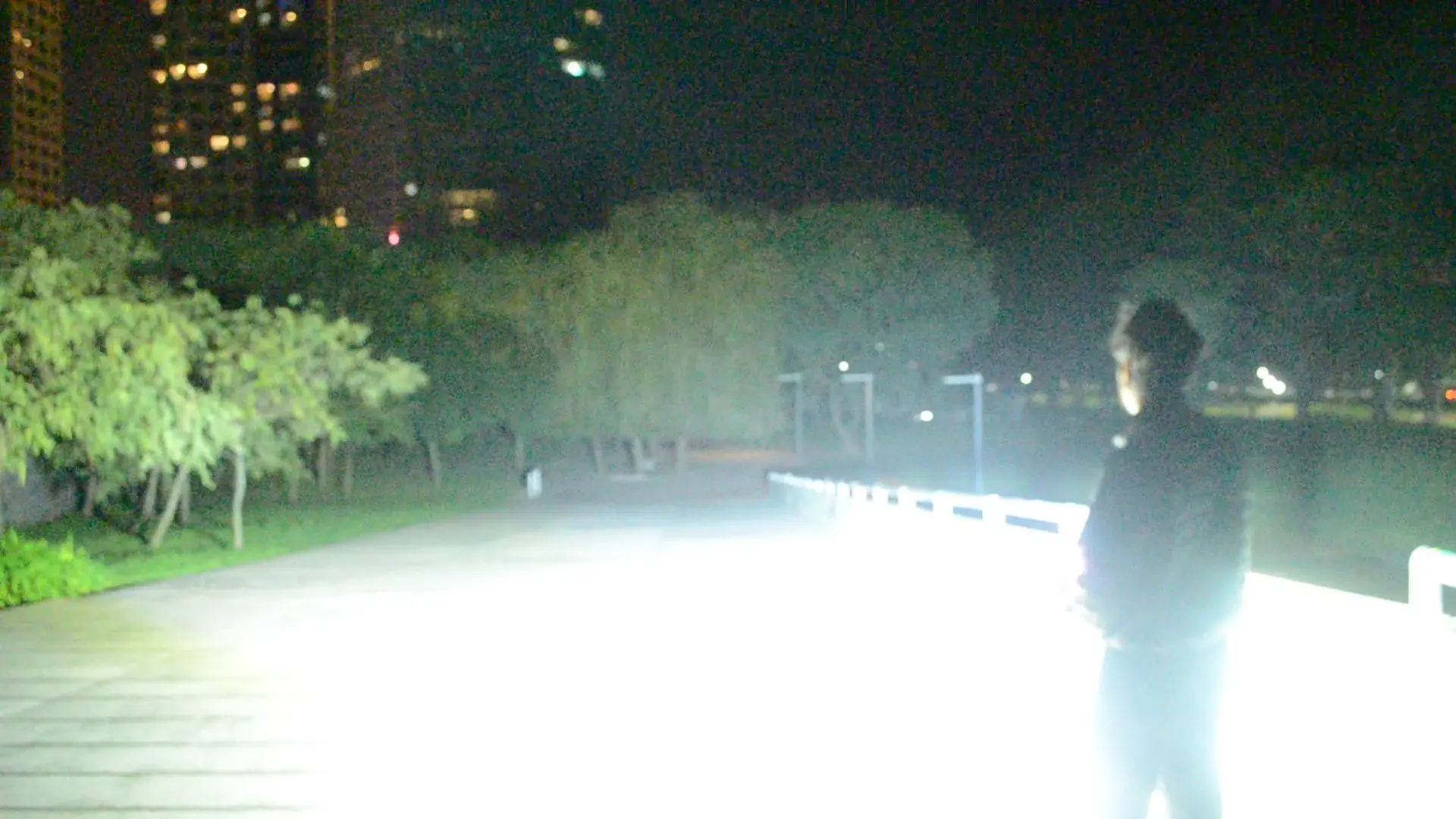 Hice una linterna LED de 1600w watercooled y te la muestro!