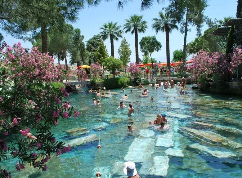 "Pamukkale" El Palacio de Algodon
