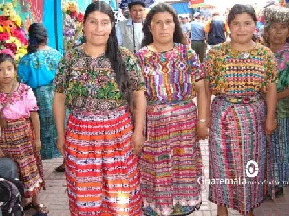 22 trajes tipicos de Guatemala
