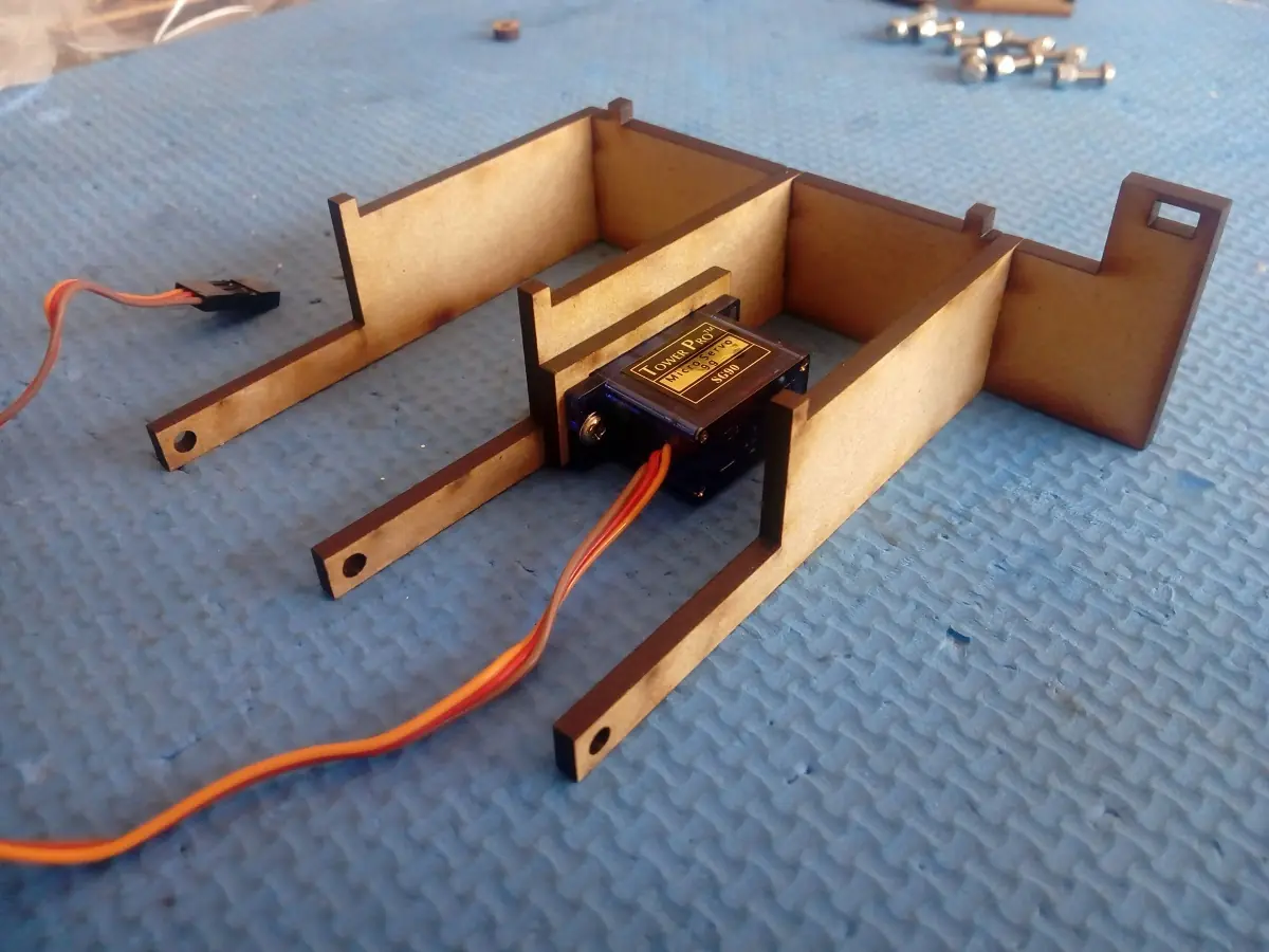 Robot Reloj
