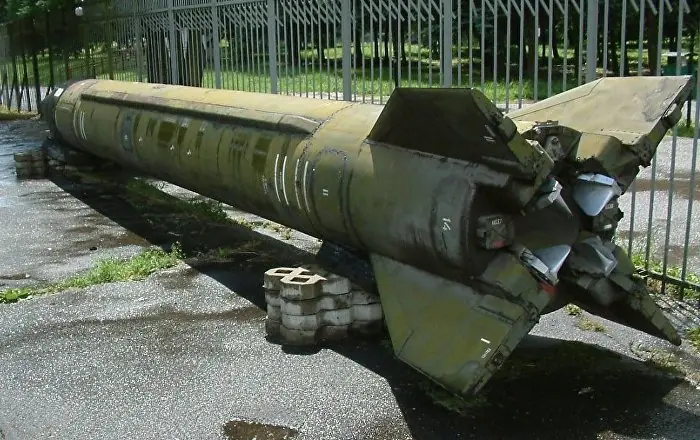 Lo que de verdad hace falta para hundir un portaaviones Lo que de verdad hace falta para hundir un portaaviones
