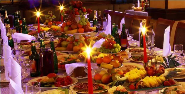 Mujeres vírgenes recibieron a su hombre