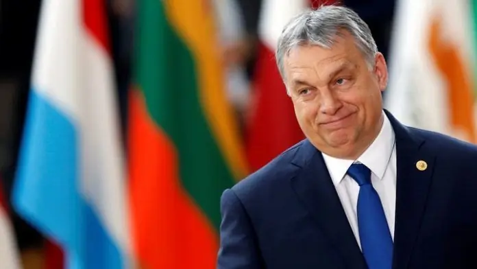 Viktor Orbán “Ayudamos a los refugiados en sus países
