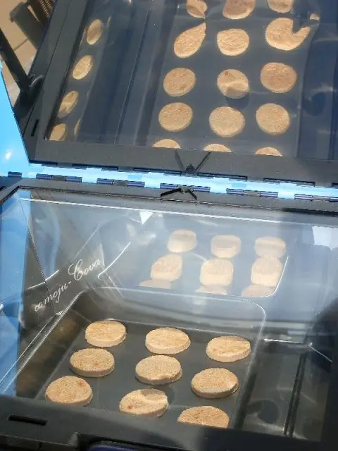 Sorprendete, cociná gratis con el sol.