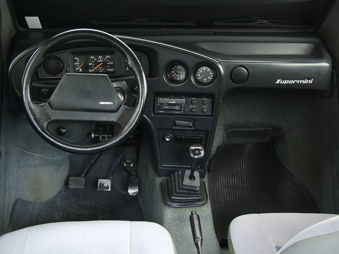 Supermini