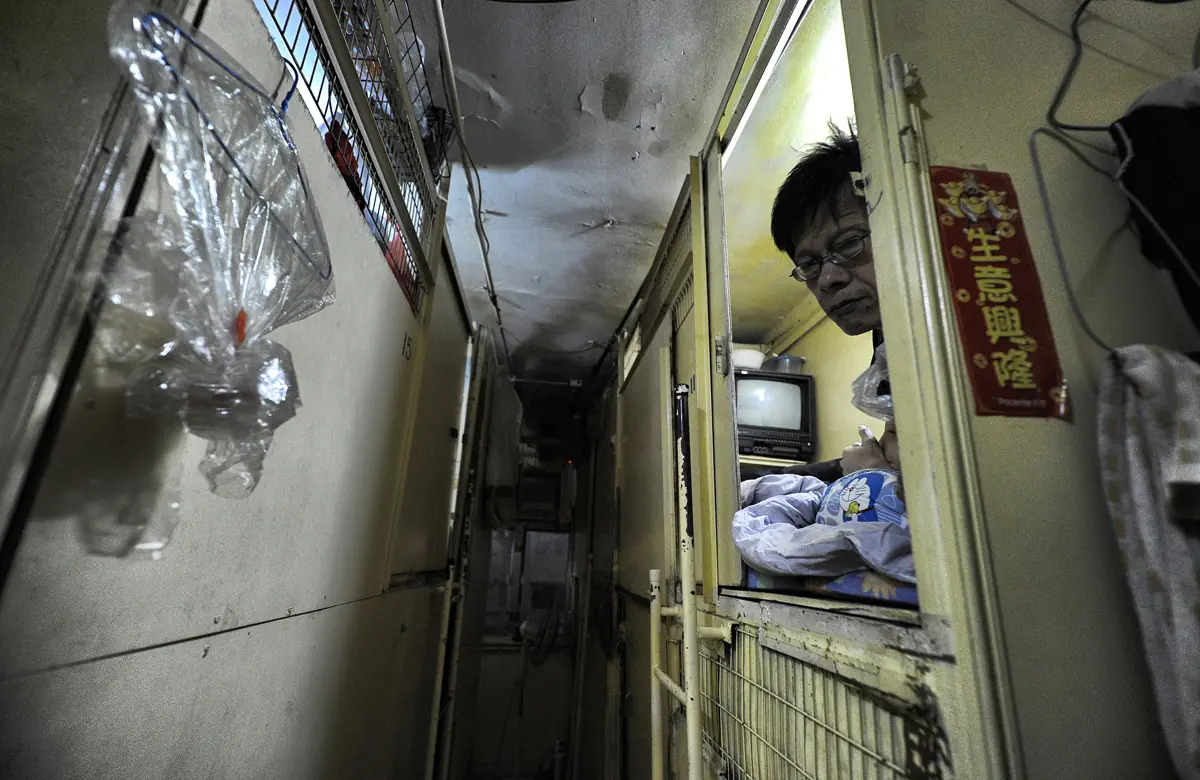 Así se vive en las inhumanas "casas sarcófagos" de Hong Kong Así se vive en las inhumanas "casas sarcófagos" de Hong Kong