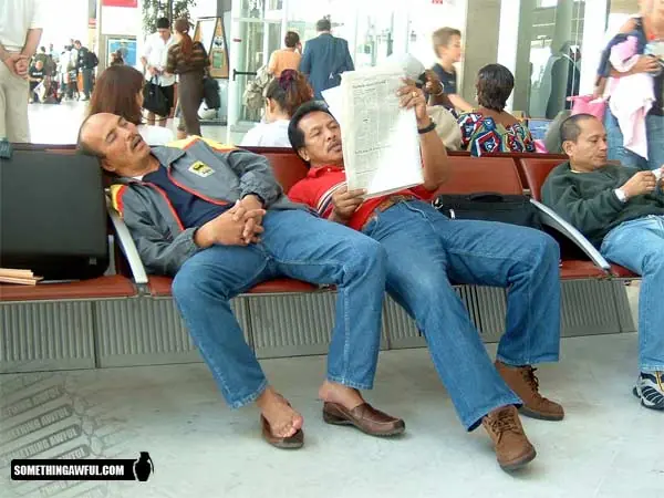 Se quedó dormido y todos en Internet le hicieron estos memes