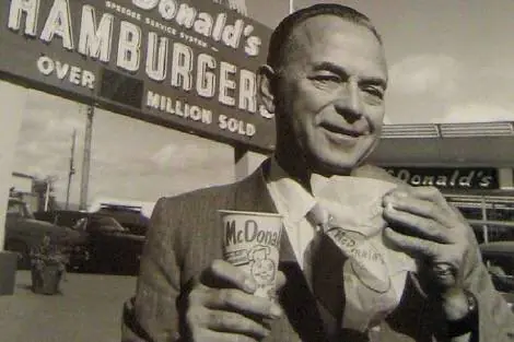 El hombre que robó McDonald’s a los hermanos McDonald
