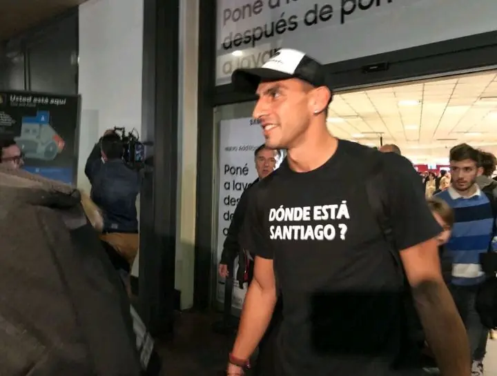 Nuevo escandalo: El paton Guzman pidio que vuelva 678