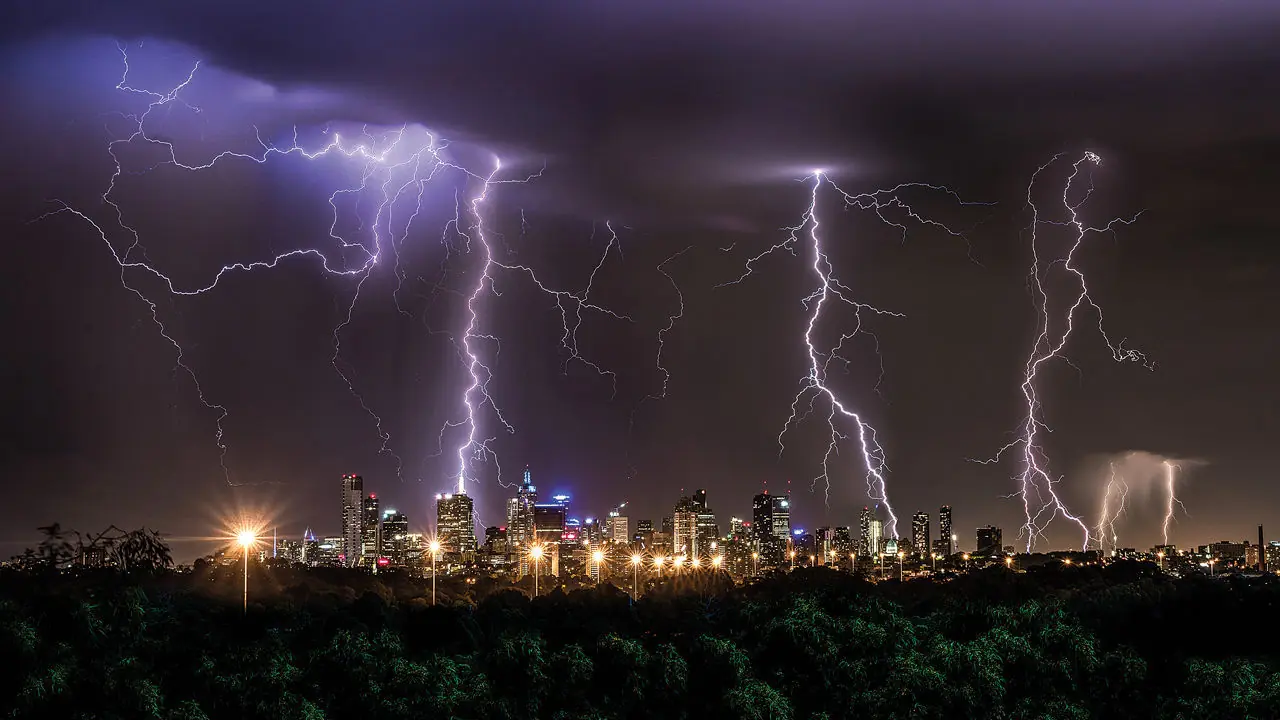Tormenta electrica