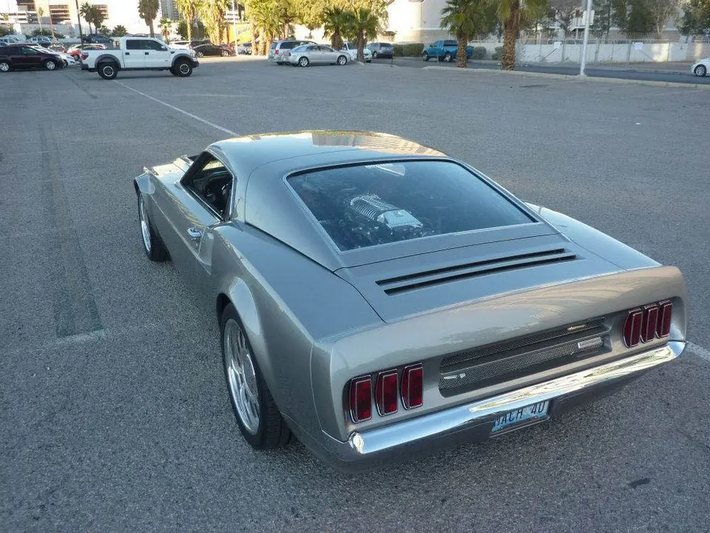 MUSTANG MUSTANG