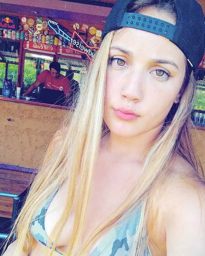 mujer argentina