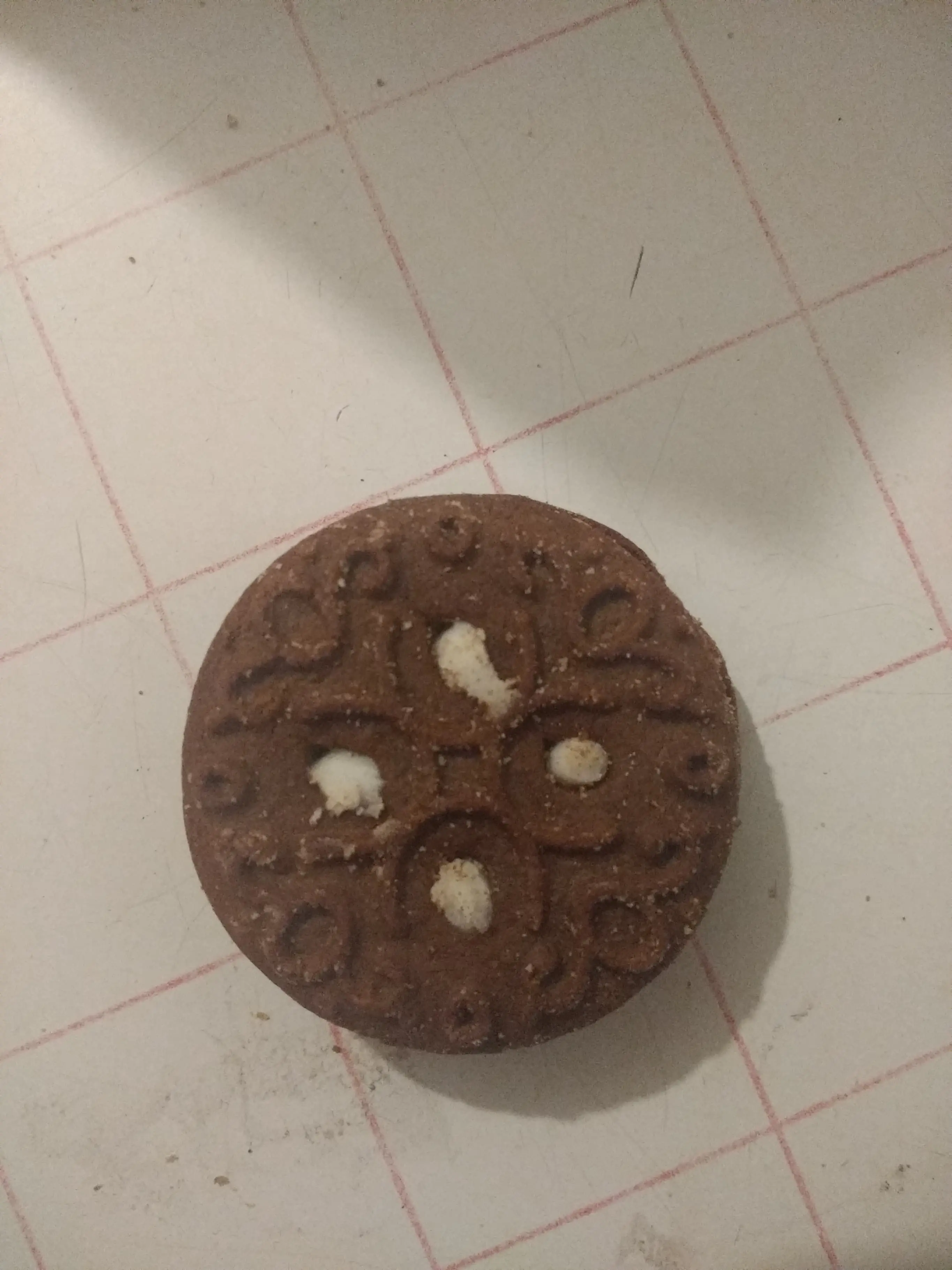 Urgente fanático de los surtidos de galletitas (masitas)